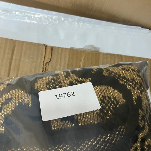 Alfred Dunner Sweater Womens Petite L Black Gold Floral Baroque Knit Vintage - Picture 7 of 7